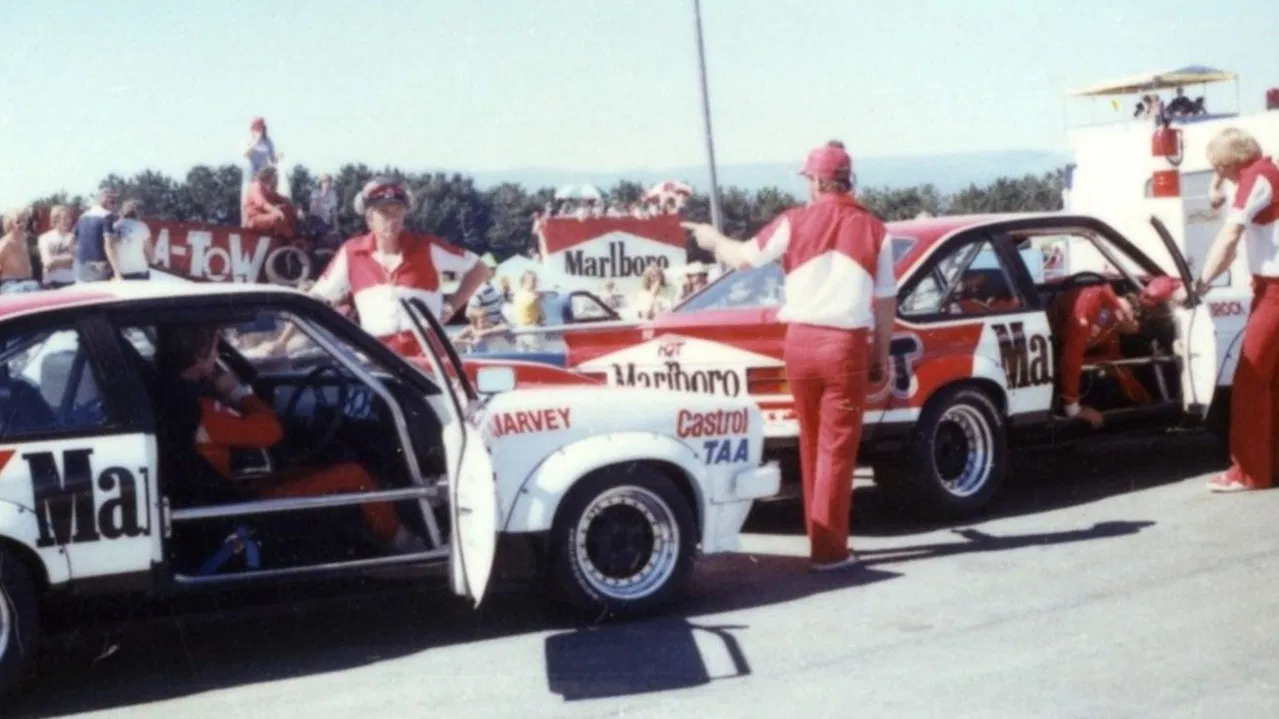 HDT: The Holden Dealer Team backdrop