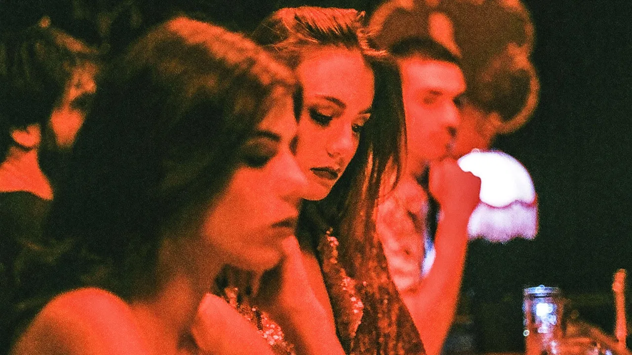 Senza tenere premuto backdrop