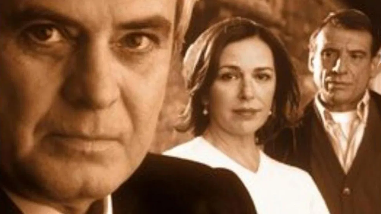 Gece Yürüyüşü backdrop