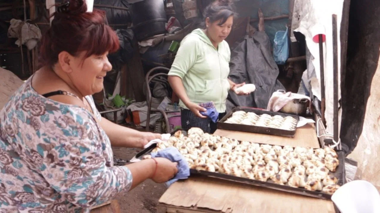 Amasando futuro backdrop