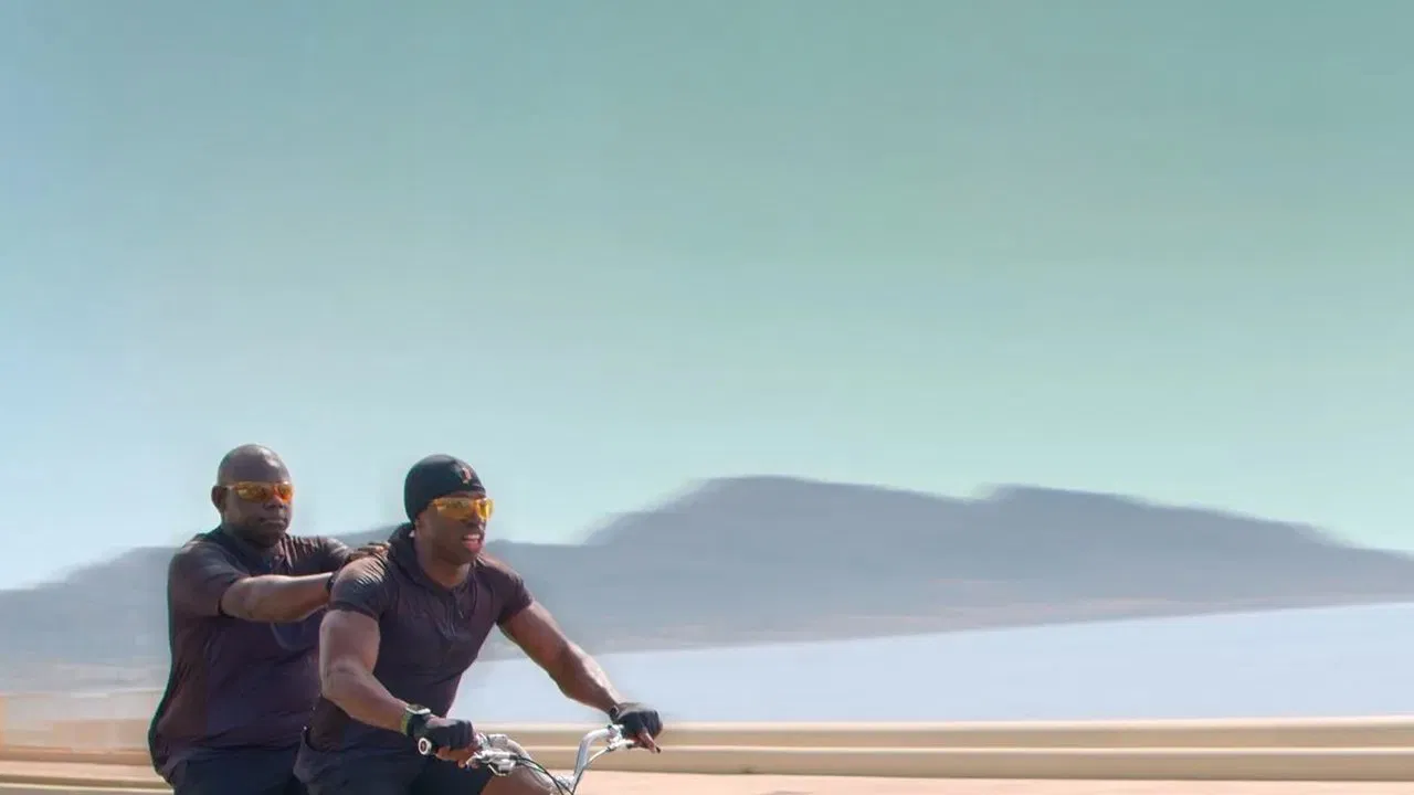 Golo & Ritchie backdrop