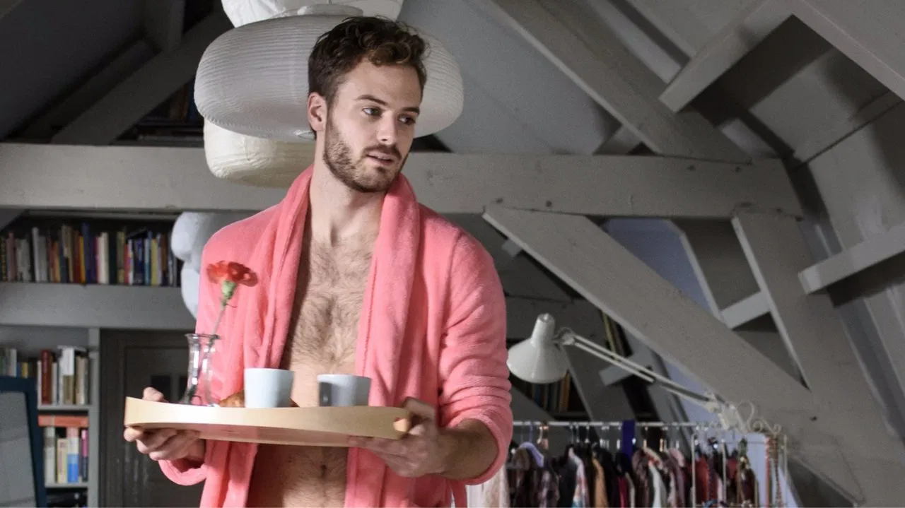 Heavily in Love! backdrop