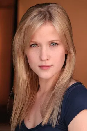 Jessy Schram photo