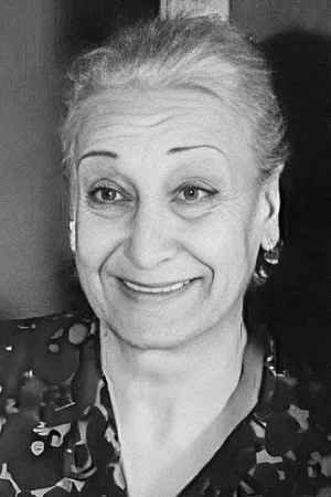 Mualla Sürer photo