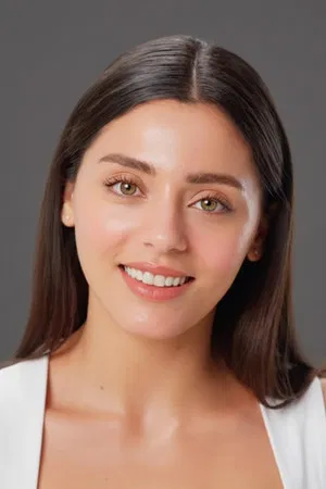 Sıla Türkoğlu photo