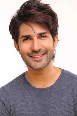 Adeel Chaudhry photo