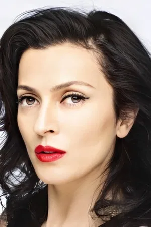 Nimet İyigün photo