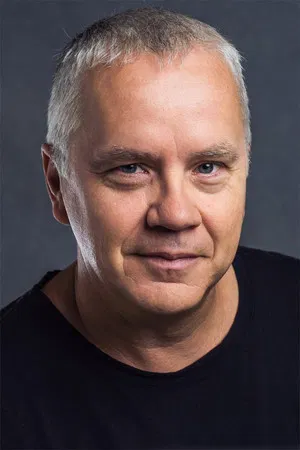 Tim Robbins photo