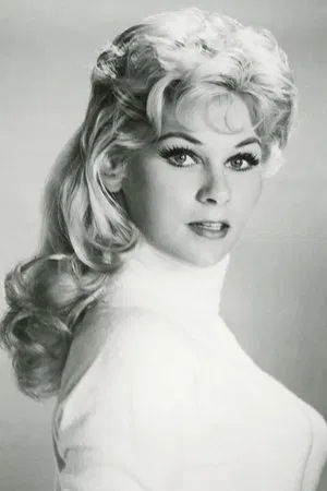 Grace Lee Whitney photo
