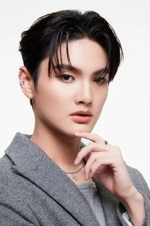 Tanawat Hudchaleelaha photo