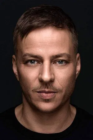 Tom Wlaschiha photo