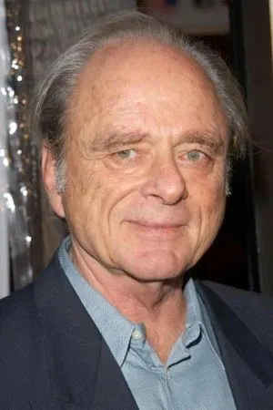Harris Yulin photo