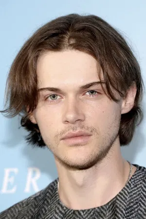 Christopher Briney photo