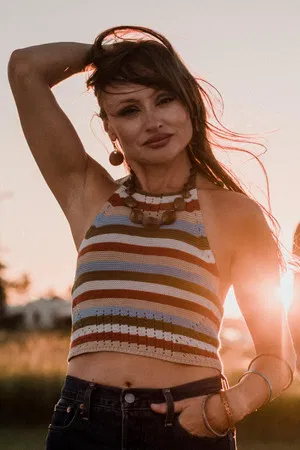 Mackenzie Leigh photo