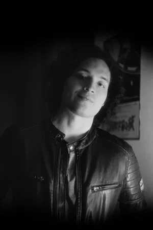 Arnold Sotomayor photo