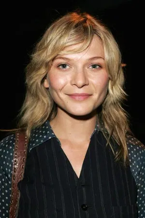 Leeanna Walsman photo