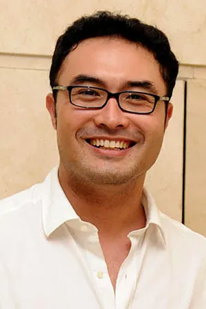Surya Saputra photo