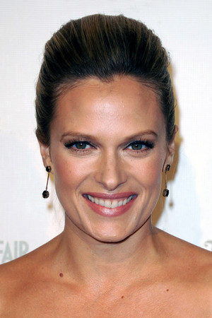 Vinessa Shaw photo
