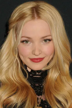 Dove Cameron photo