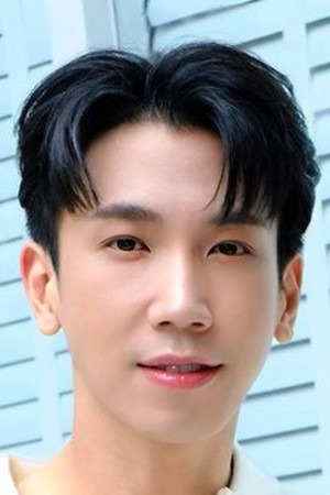 Krisz Ahandrik photo