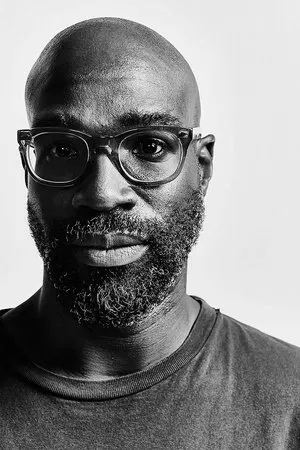 Tunde Adebimpe photo