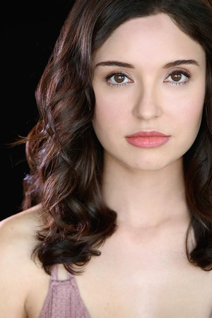 Mara Hernandez photo