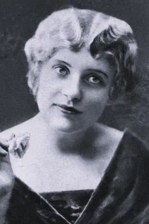 Marie Walcamp photo