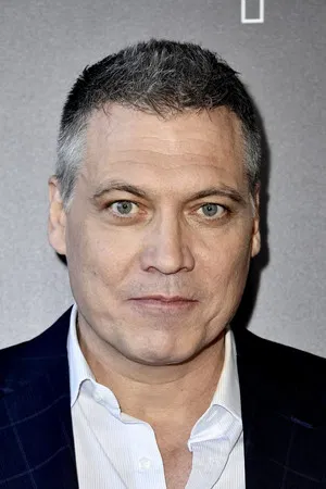 Holt McCallany photo
