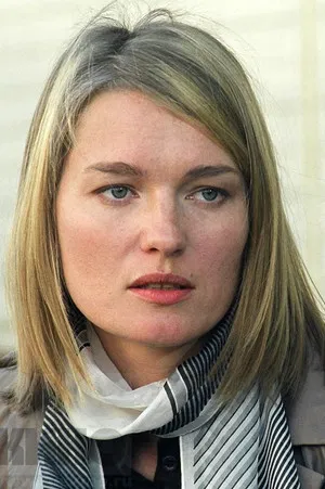 Viktoriya Tolstoganova photo