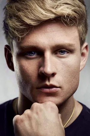 Brandon Tyler Moore photo