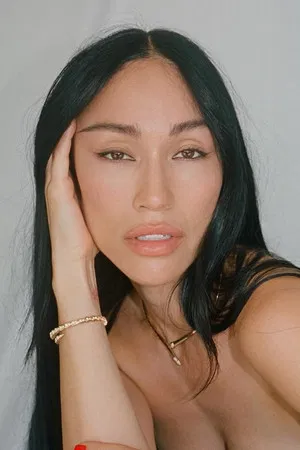 Stephanie Suganami photo