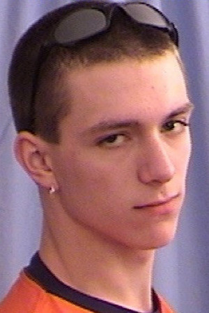 Ethan Armstrong photo