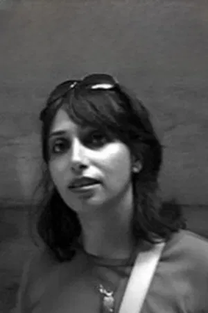 Azza El-Hassan photo