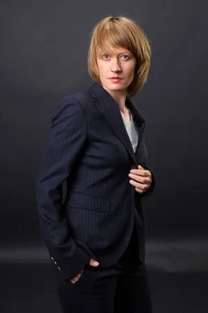 Jennipher Antoni photo