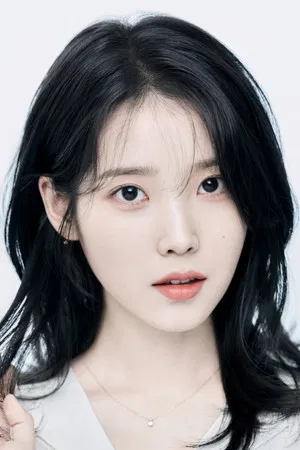 IU photo