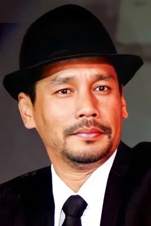 Pongsak Pongsuwan photo