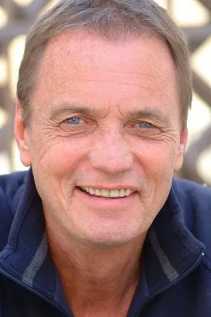 Gregory Scott Cummins photo