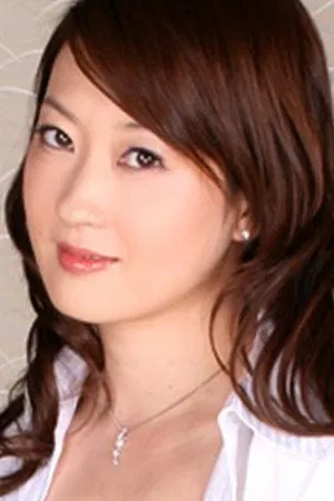Saori Ikuta photo
