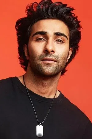 Aadar Jain photo