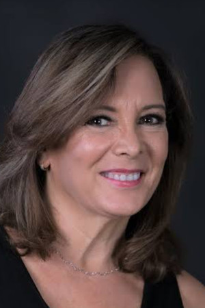 Roxana Saucedo photo