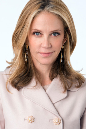 Ally Walker photo