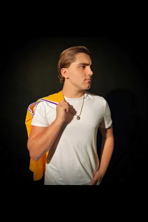 Corinthian Campbell photo