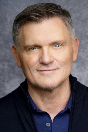 Kevin Williamson photo