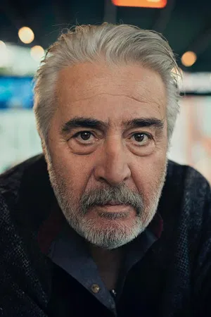 Uğur Yücel photo