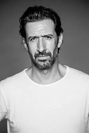 José María Yázpik photo