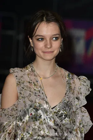 Esmé Creed-Miles photo