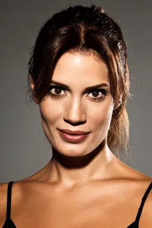 Ayça Varlıer photo