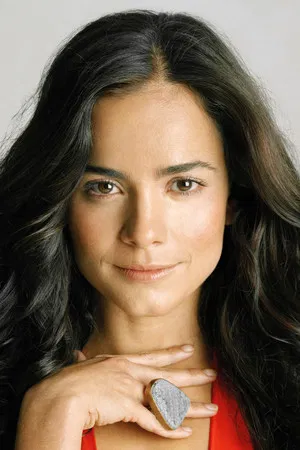 Alice Braga photo