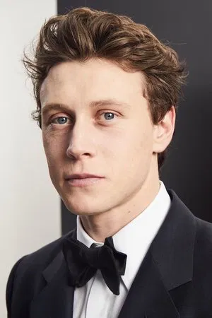 George MacKay photo