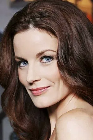 Laura Leighton photo